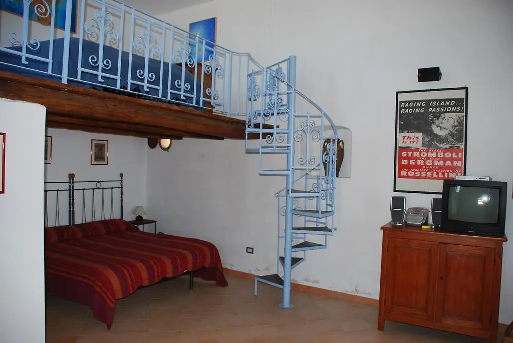 Casa Particular Lipari リーパリ